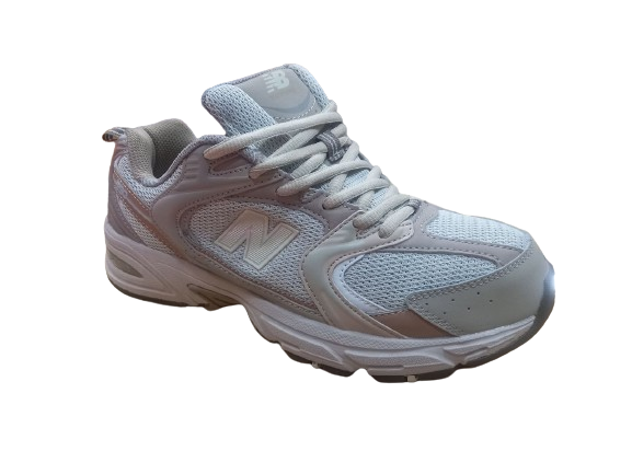 کتونی نیو بالانس ۵۳۰ کرم نخودی نمای بالا