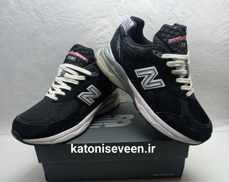 نمای کلی کتونی نیو بالانس ۹۹۰ مشکی کف مشکی وارداتی ویتنامی سایز ۴۰ تا ۴۵