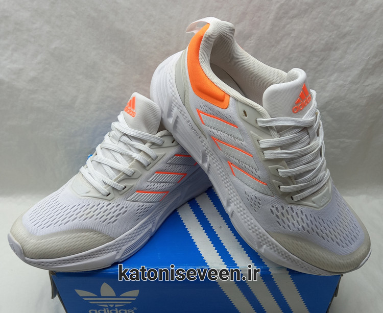 کتونی آدیداس بونس سفید نمای کلی