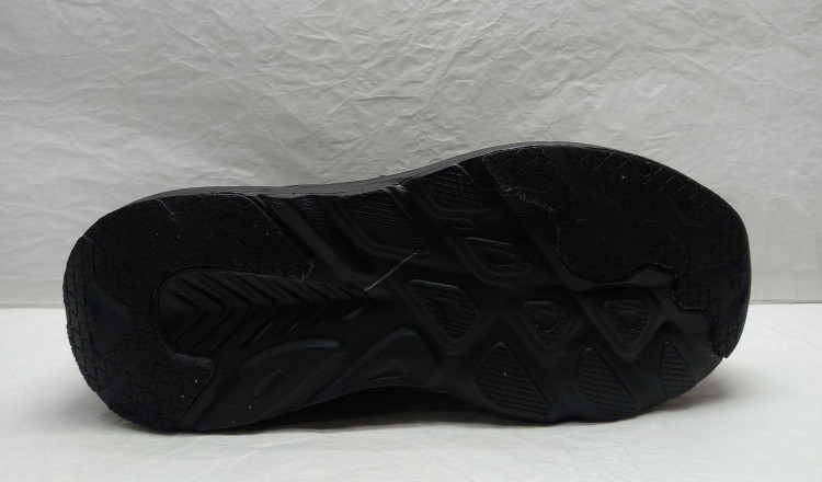 زیره: زیره کتونی هوکا کلیفتون ۹ مشکی ضدسایش و طبی وارداتی ویتنام