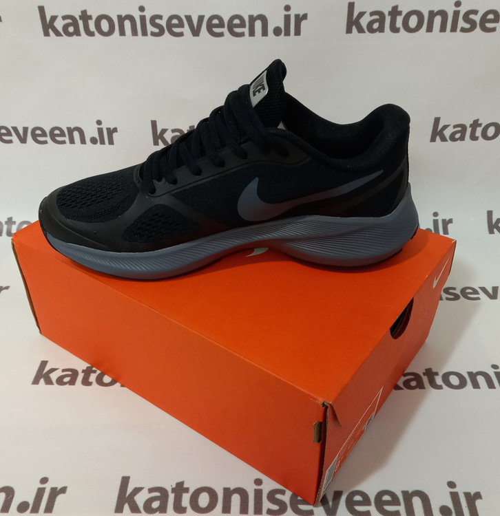 نمای کناری داخلی: کتونی نایک گاید ۱۰ مشکی زیره طوسی نمای کناری داخلی