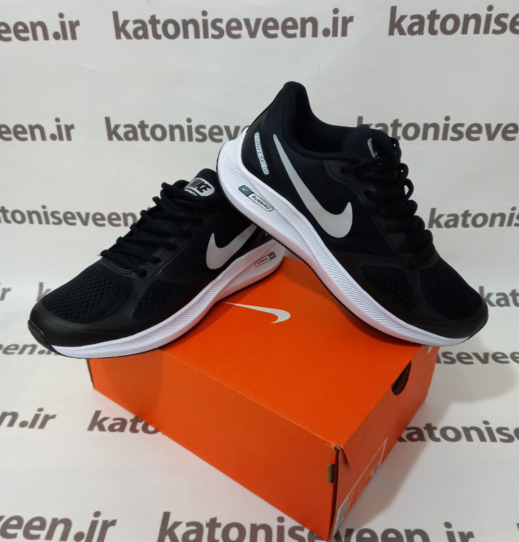 نمای کلی: کتونی نایک گاید ۱۰ مشکی زیره سفید نمای کلی