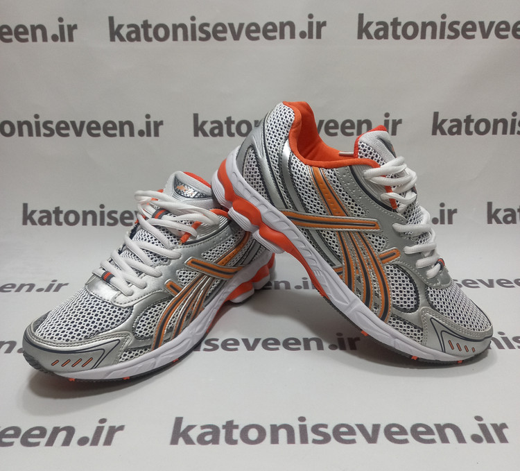 کتونی آسیکس توری سفید نمای کلی