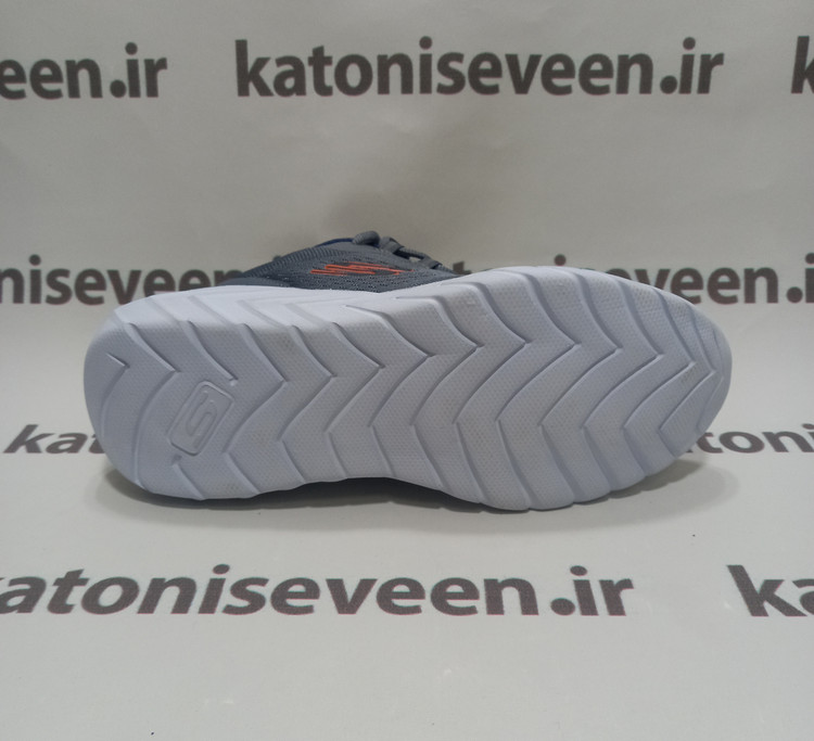 کتونی اسکیچرز راحتی بندار طوسی نمای زیره