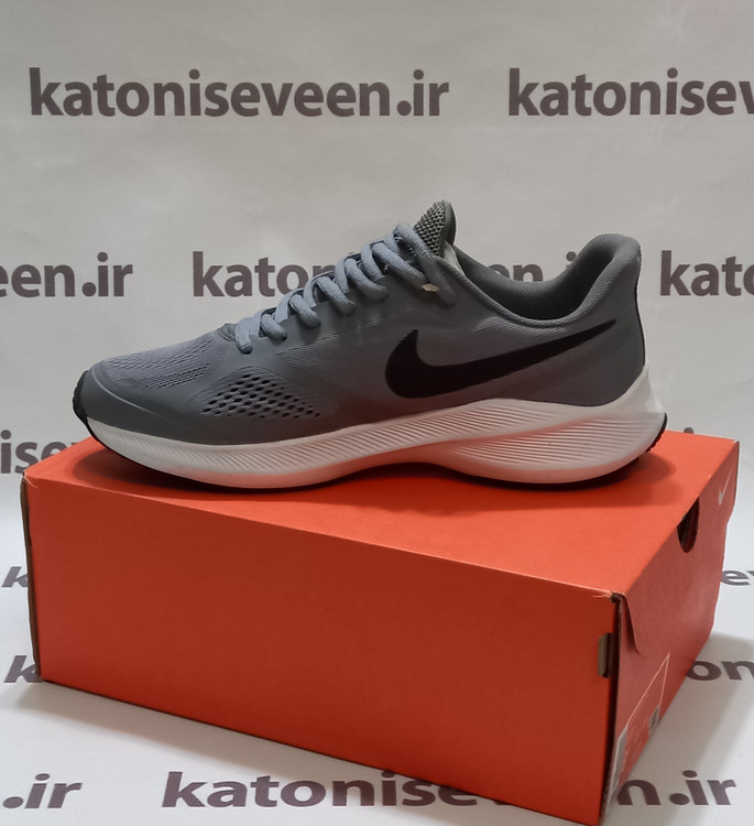 کتونی نایک گاید ۱۰ طوسی روشن نمای داخلی