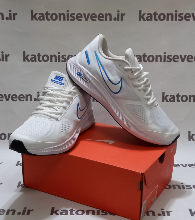 کتونی نایک گاید ۱۰ سفید آبی نمای کلی