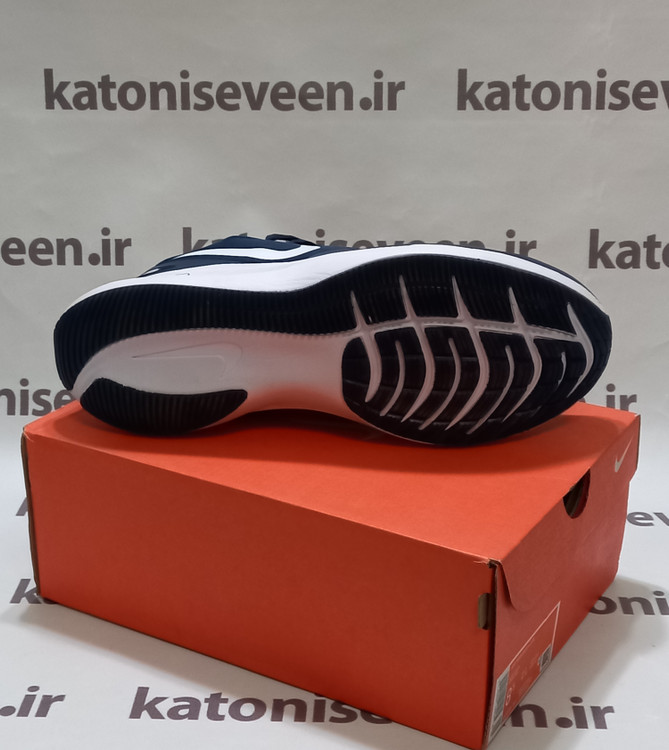 کتونی نایک گاید ۱۰ سورمهای نمای زیره