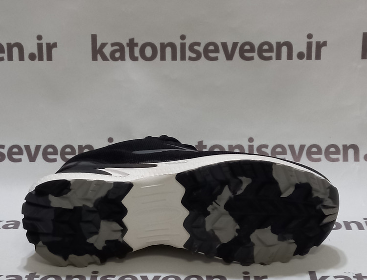 کتونی بروکس دیاد مشکی نمای زیره