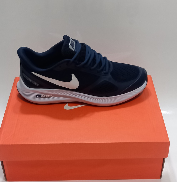 | سورمهای | کتونی نایک گاید ۱۰ رنگ سورمهای وارداتی با رویه مش تنفسپذیر و زیره EVA |