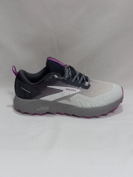 کتونی بروکس کاسکادیا 17 رنگ طوسی بنفش وارداتی سایزبندی کامل